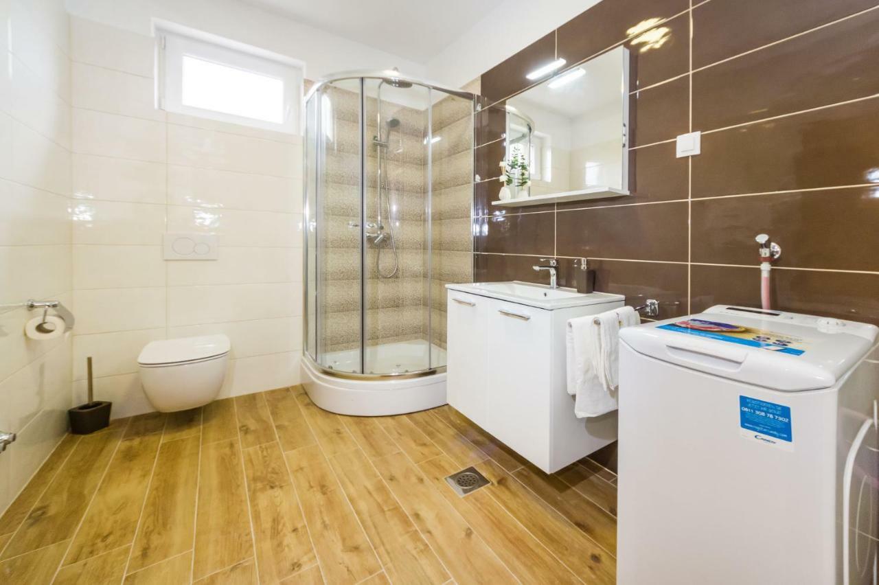 Apartment Alex Zadar Bagian luar foto