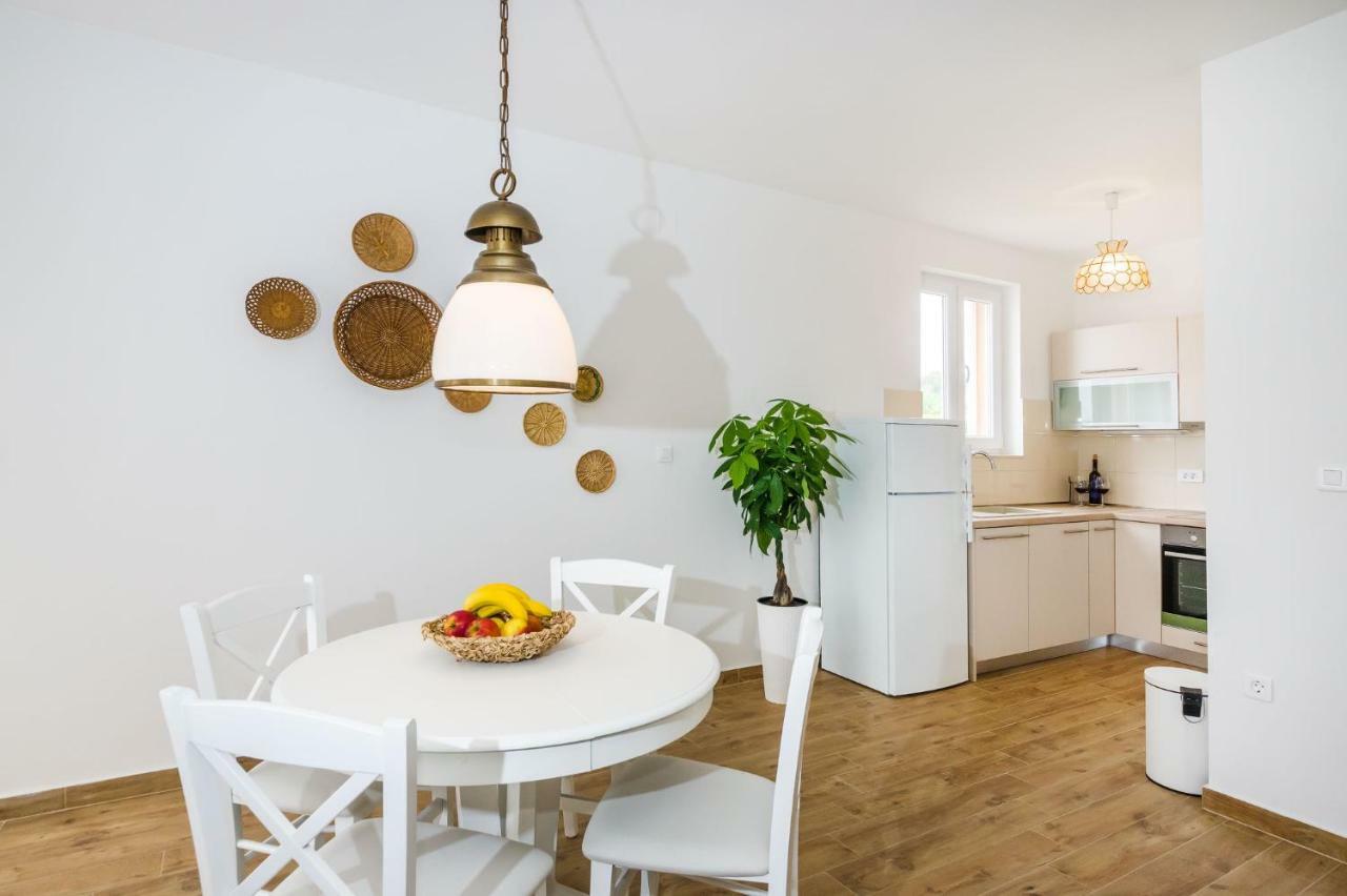 Apartment Alex Zadar Bagian luar foto