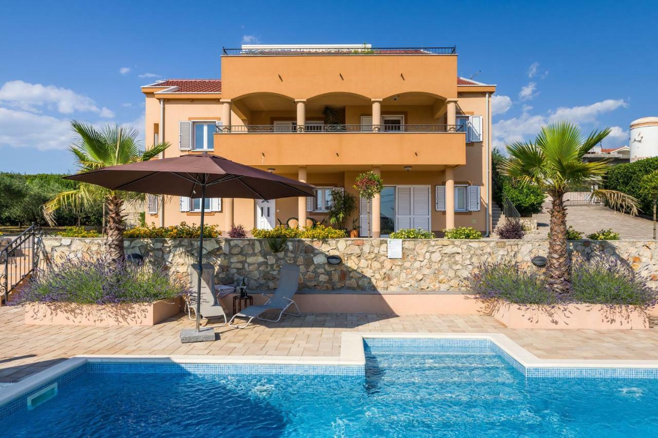 Apartment Alex Zadar Bagian luar foto