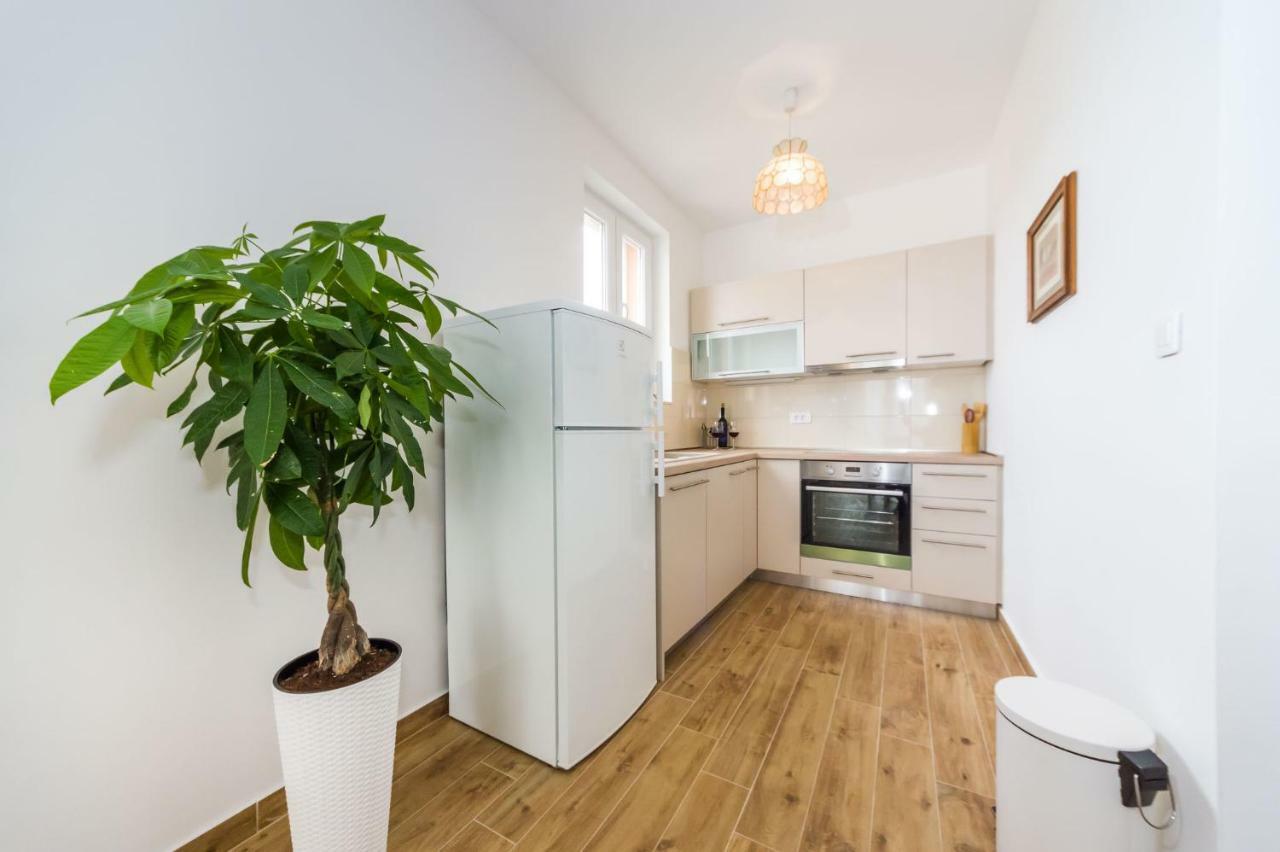 Apartment Alex Zadar Bagian luar foto